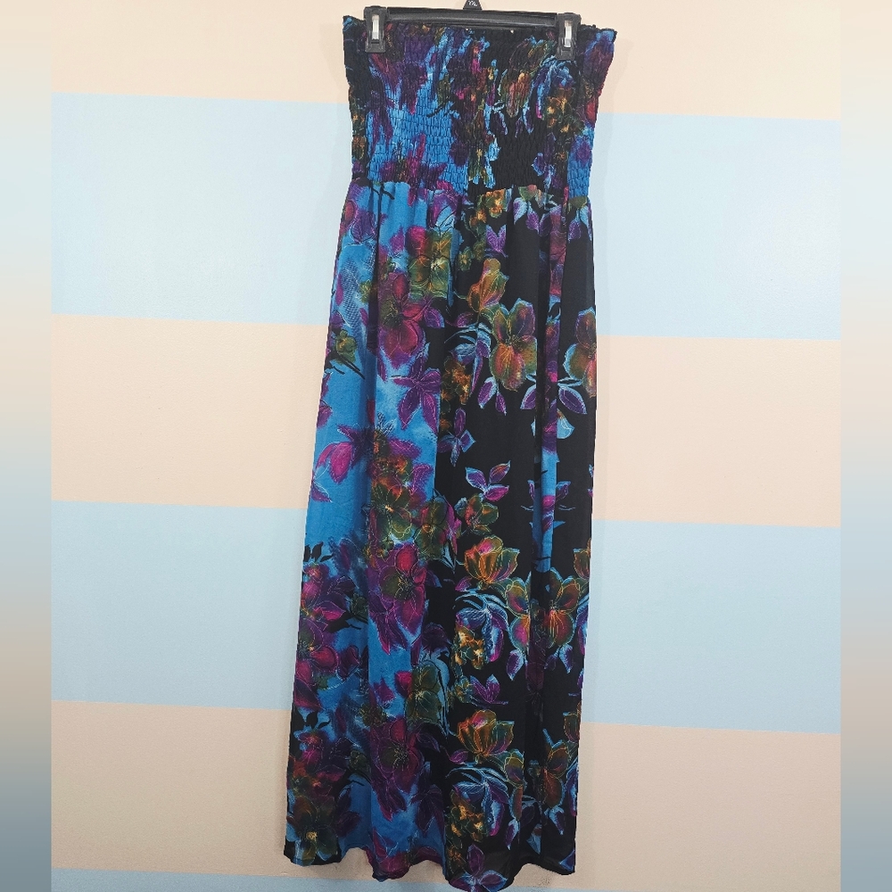 Fun & Flirt Tropical Floral Maxi Dress - Blue and Black - Picture 2 of 6